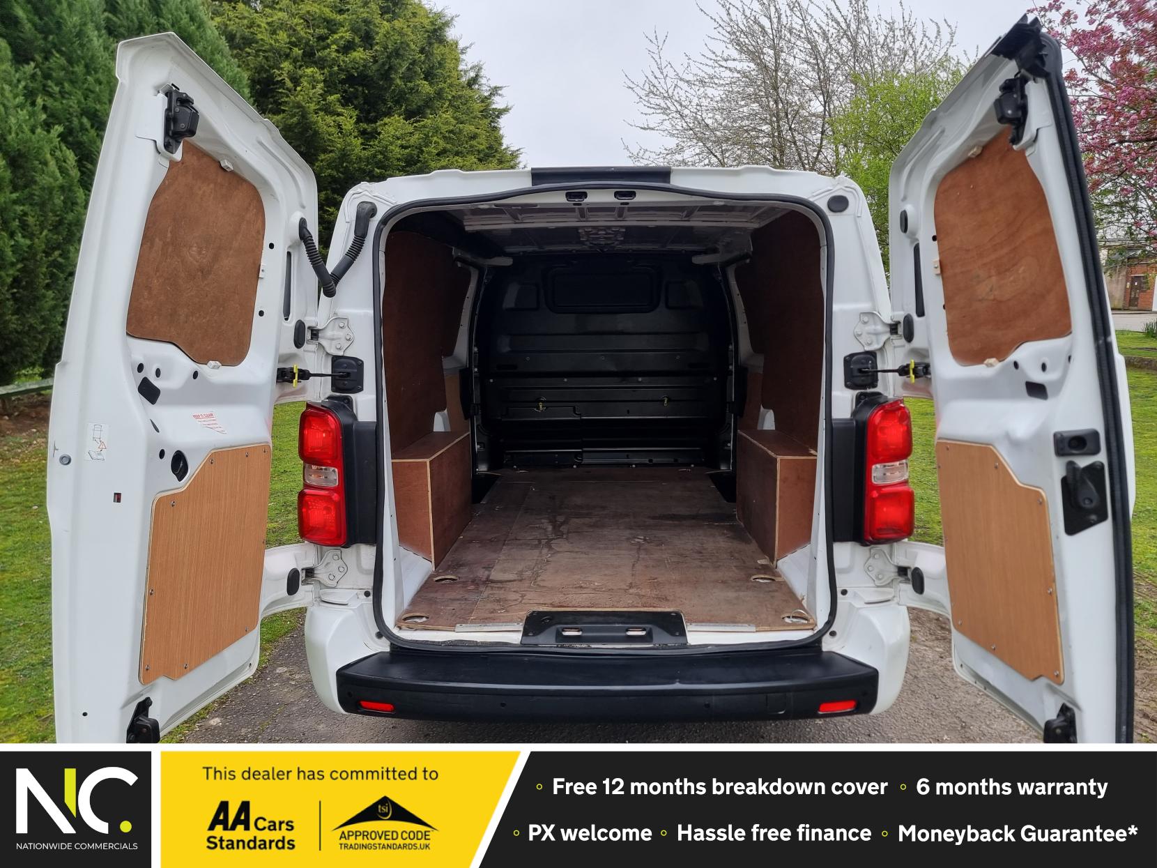 Vauxhall Vivaro 1.5 Turbo D 2900 Sportive Panel Van 5dr L2 H1 (100 ps) Diesel Manual ⭐️ Euro 6 ⭐️  One Owner ⭐️  Finance Available