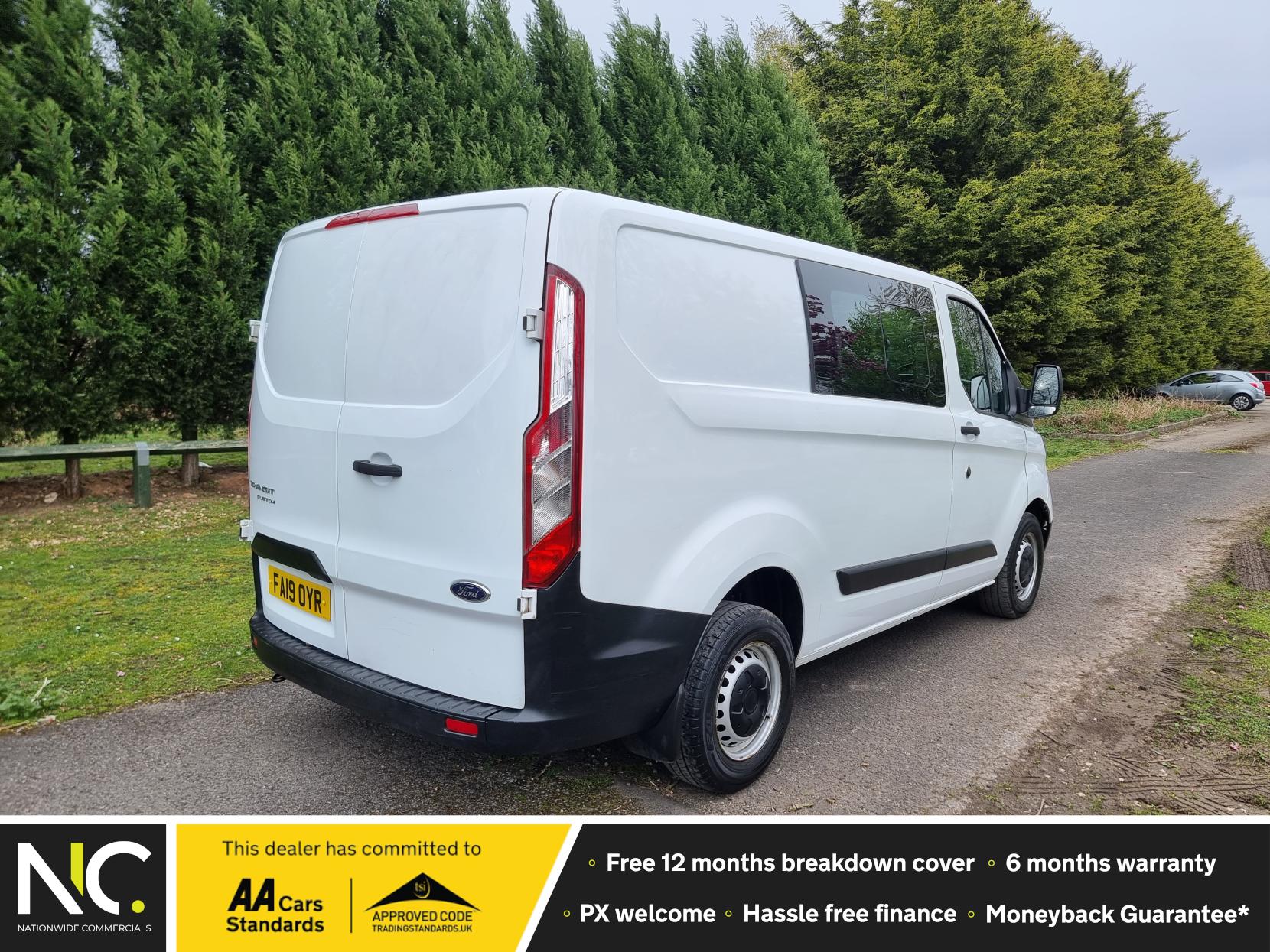 Ford Transit Custom 2.0 300 EcoBlue L1 H1 Leader Crew Van - (105 ps) Diesel Manual (s/s) ⭐️ 6 Seater ⭐️ Euro 6 ⭐️  One Owner ⭐️  Finance Available