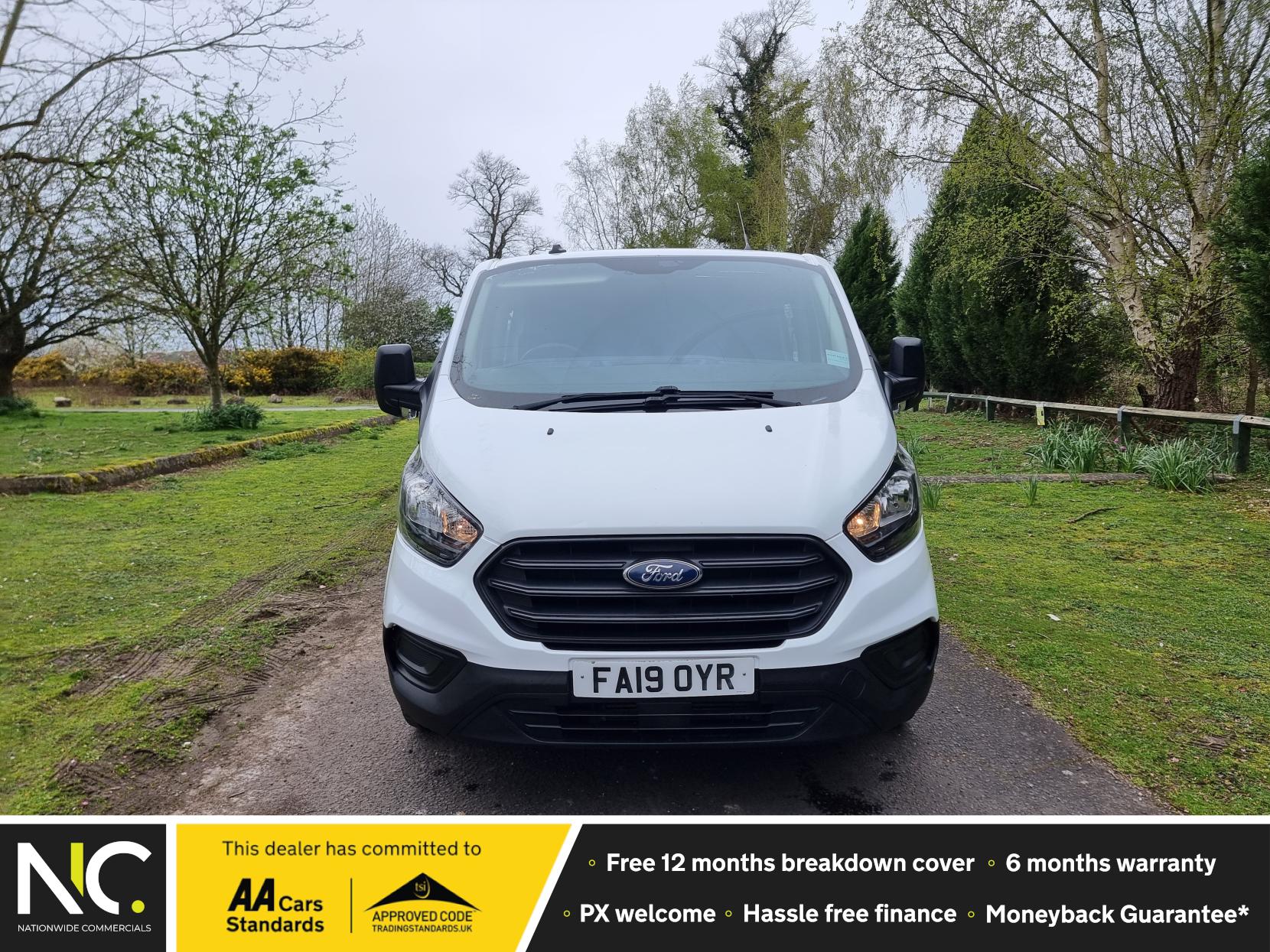 Ford Transit Custom 2.0 300 EcoBlue L1 H1 Leader Crew Van - (105 ps) Diesel Manual (s/s) ⭐️ 6 Seater ⭐️ Euro 6 ⭐️  One Owner ⭐️  Finance Available